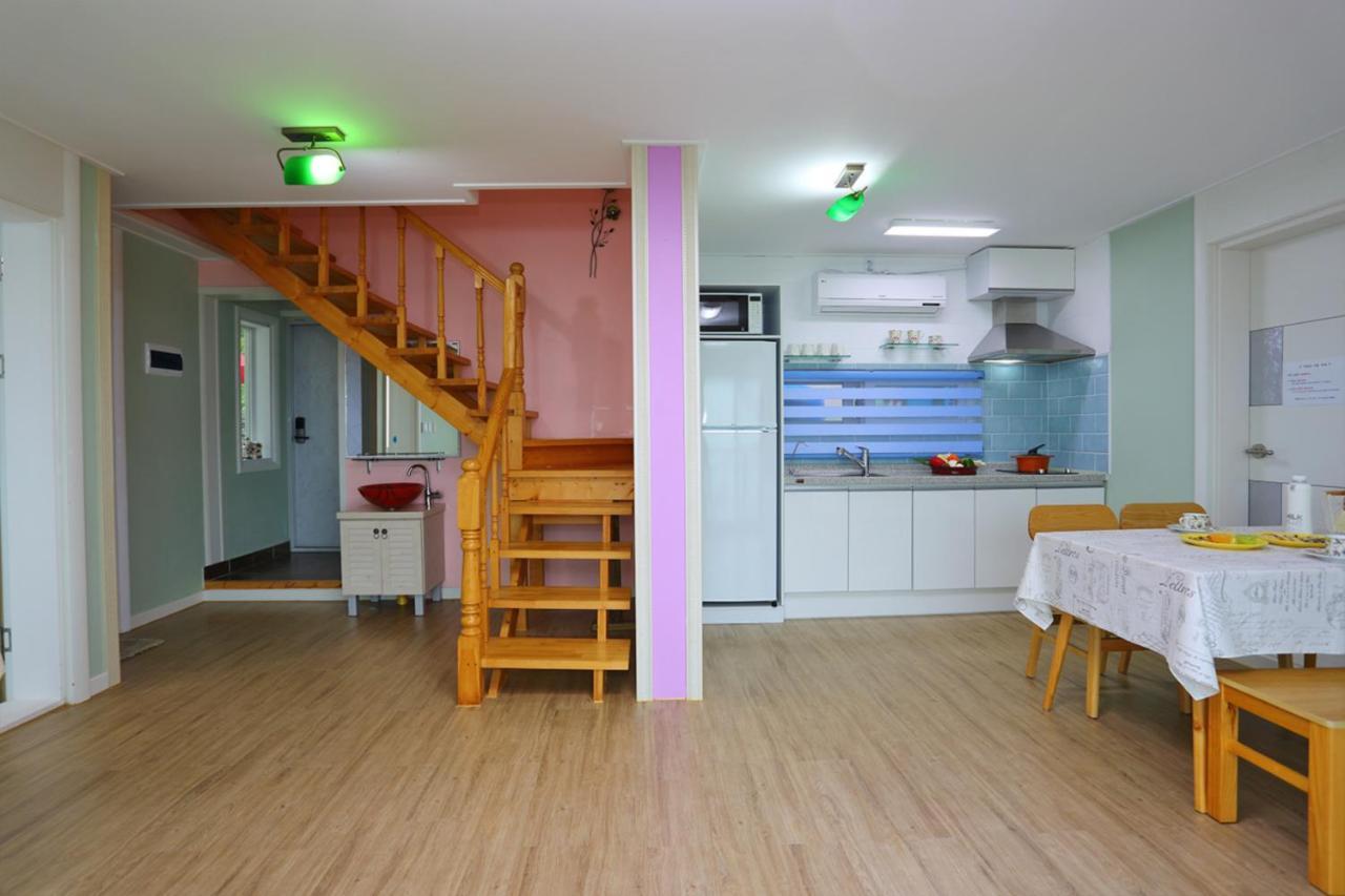 Montmartre Villa Namhae Ngoại thất bức ảnh
