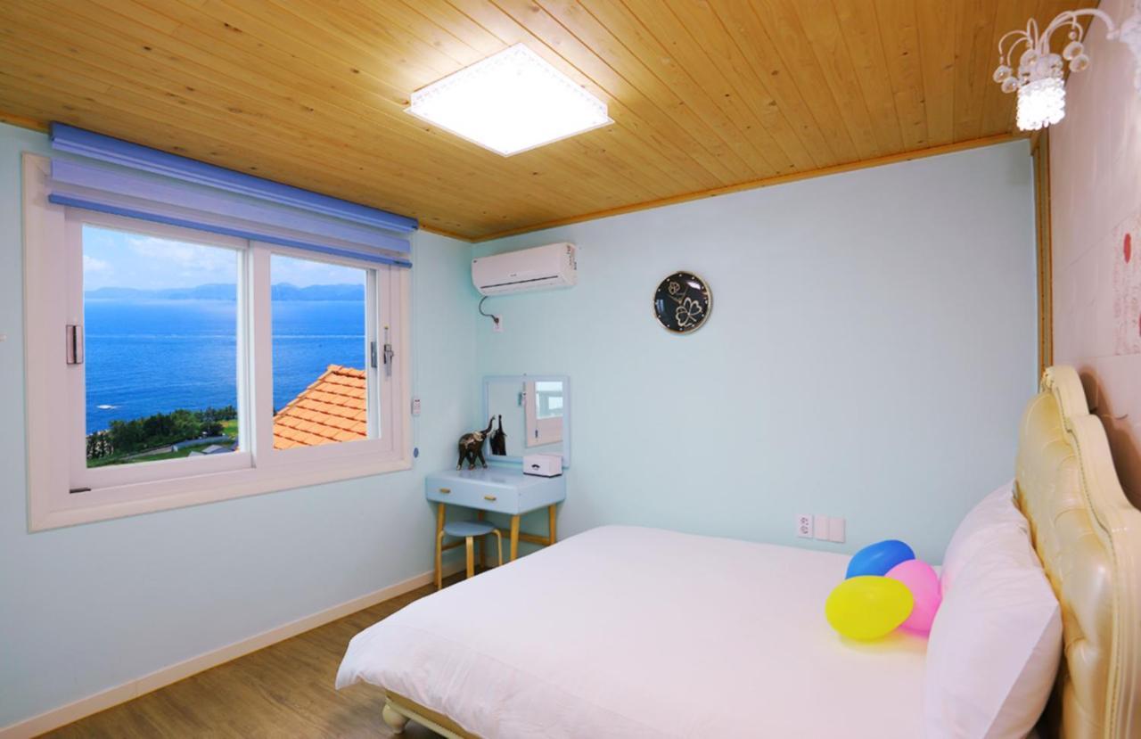 Montmartre Villa Namhae Ngoại thất bức ảnh